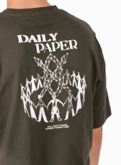 Daily Paper Chimera Green Hand In Hand T-Shirt -Quality Fashion Clothing Store image 189