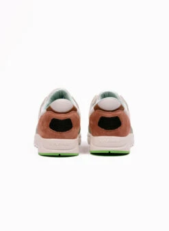 Karhu Aria 95 Cork / Foggy Dew -Quality Fashion Clothing Store image 2413